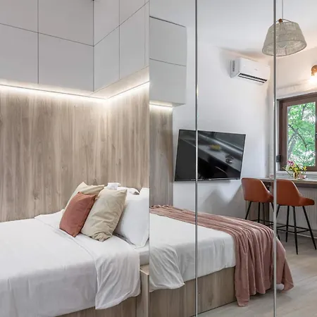 Stylish & Sunny - Steps From Amzei Square * Bukarest