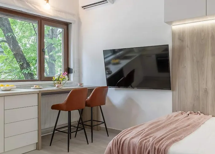 Apartamento Stylish & Sunny - Steps From Amzei Square