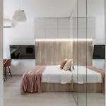 Stylish & Sunny - Steps From Amzei Square *