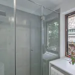 Stylish & Sunny - Steps From Amzei Square *